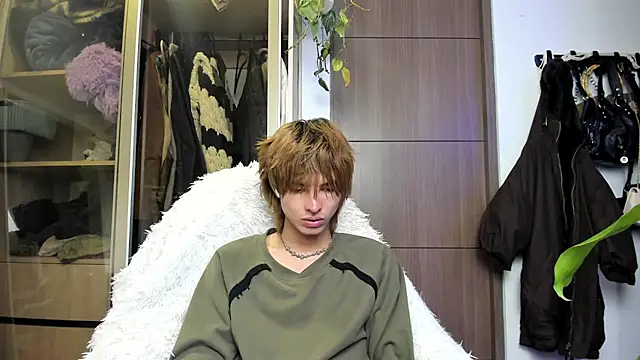 santy-kitty online show from 12, 3, 2025