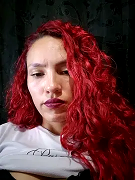 Snapshot of gissel13 chatting on 17, 4, 2026 gissel13 online show from 17, 4, 2026