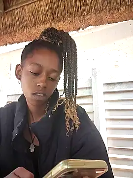 02Boitybaby online show from 11, 2, 2025