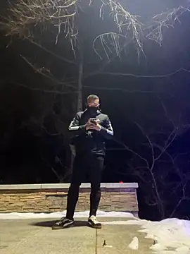 Snapshot of ShaoZian_1 chatting on 18, 12, 2025 ShaoZian 1 online show from 18, 12, 2025