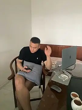 Snapshot of ShaoZian_1 chatting on 1, 3, 2026 ShaoZian 1 online show from 1, 3, 2026