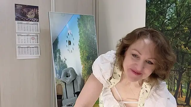 Snapshot of Ava_Gardner_ chatting on 4, 3, 2025 Ava Gardner  online show from 4, 3, 2025