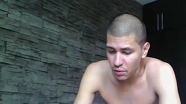 Snapshot of Sexylatin64 chatting on 3, 7, 2026 Sexylatin64 online show from 3, 7, 2026