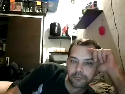 Snapshot of Lolosalvage83 chatting on 8, 3, 2025 Lolosalvage83 online show from 8, 3, 2025