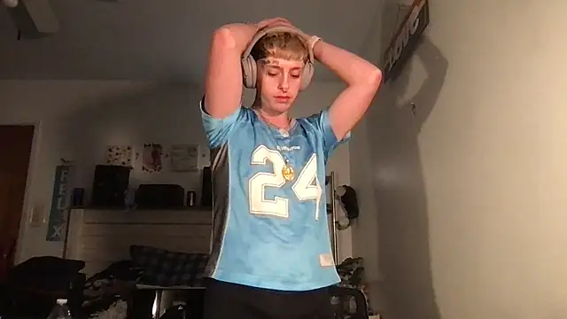 twentywithafelonyy online show from 17, 2, 2025