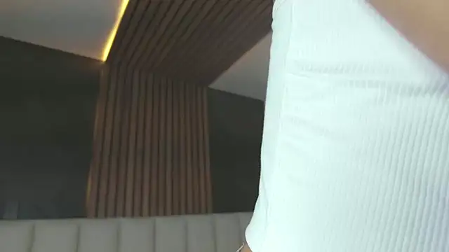 ParisFox  online show from 21, 2, 2025