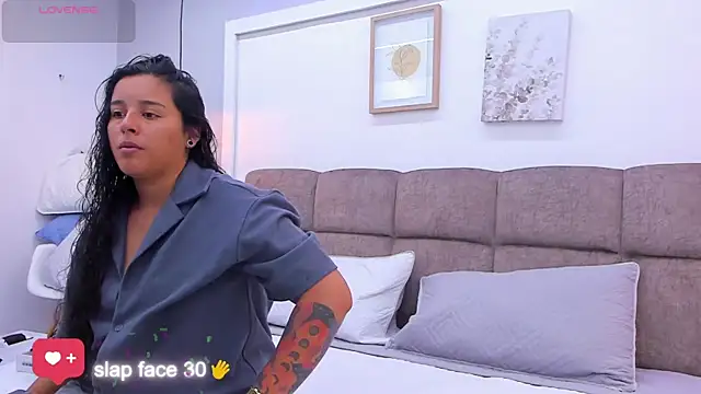 Dilan y Mia online show from 19, 3, 2025