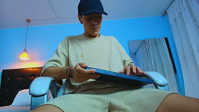 Lobo 17  online show from 6, 2, 2025