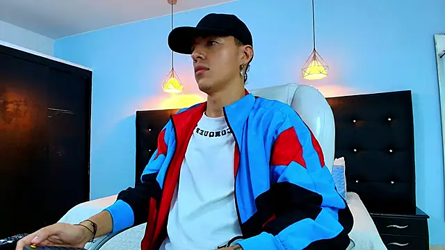 Lobo 17  online show from 28, 2, 2025