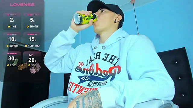 Lobo 17  online show from 17, 12, 2025