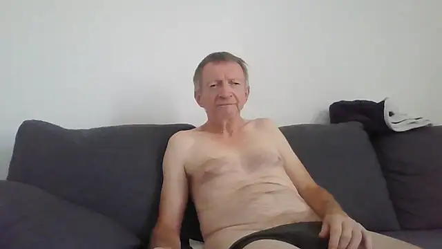 naturiste974 online show from 3, 7, 2026
