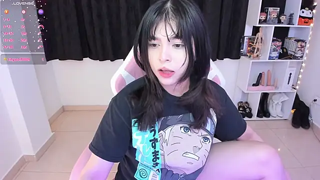 misshoneyxxx online show from 13, 3, 2025