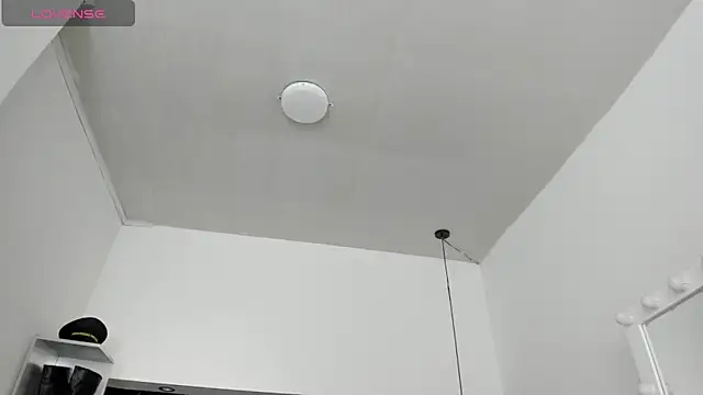 Kathia Armstrong online show from 26, 12, 2024