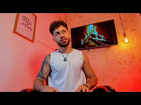 Snapshot of rikkostuff chatting on 19, 10, 2025 rikkostuff online show from 19, 10, 2025