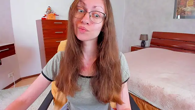 Pantyhose Mila online show from 28, 6, 2026