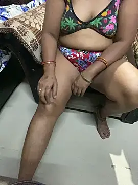 Tameesh sexy mistress online show from 28, 6, 2026