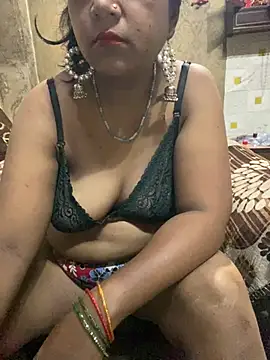 Tameesh sexy mistress online show from 17, 7, 2026