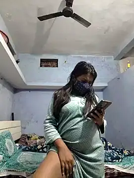 Snapshot of Priya_Strip chatting on 10, 1, 2025 Priya Strip online show from 10, 1, 2025