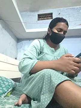 Snapshot of Priya_Strip chatting on 15, 2, 2025 Priya Strip online show from 15, 2, 2025