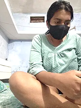 Snapshot of Priya_Strip chatting on 17, 2, 2025 Priya Strip online show from 17, 2, 2025