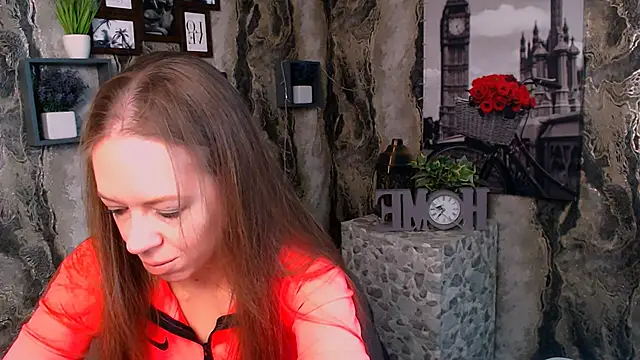 GloriaSi  online show from 30, 10, 2025