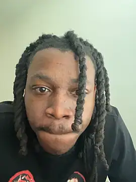 sneakylink13   online show from 28, 3, 2026