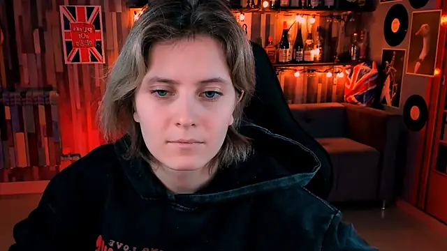 Snapshot of LolaAsmus chatting on 18, 12, 2024 LolaAsmus online show from 18, 12, 2024