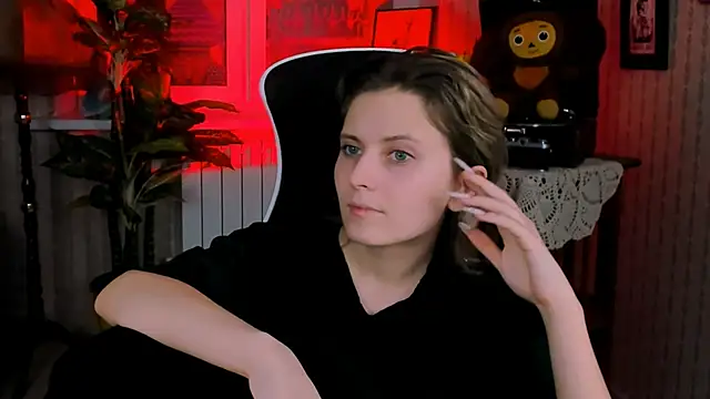 Snapshot of LolaAsmus chatting on 21, 12, 2024 LolaAsmus online show from 21, 12, 2024