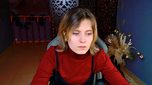 Snapshot of LolaAsmus chatting on 6, 2, 2025 LolaAsmus online show from 6, 2, 2025