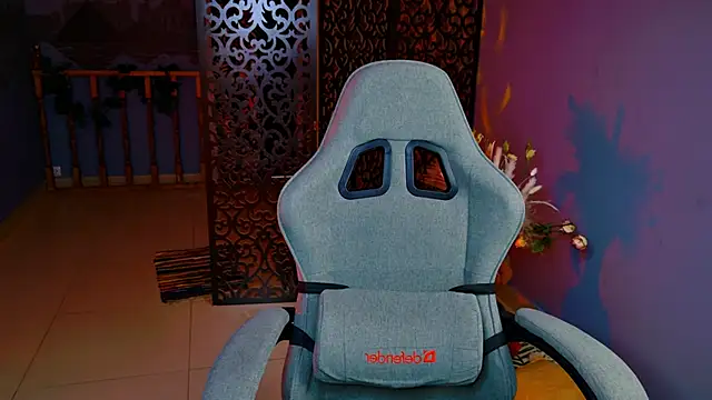 Snapshot of LolaAsmus chatting on 6, 2, 2025 LolaAsmus online show from 6, 2, 2025