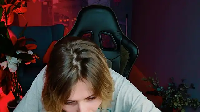 Snapshot of LolaAsmus chatting on 21, 2, 2025 LolaAsmus online show from 21, 2, 2025