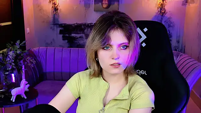 Snapshot of LolaAsmus chatting on 25, 2, 2025 LolaAsmus online show from 25, 2, 2025