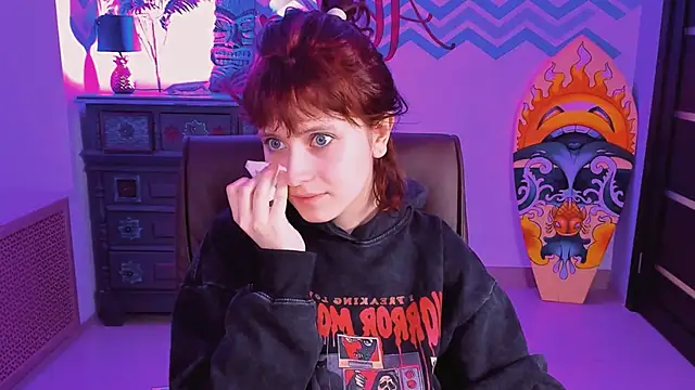 Snapshot of LolaAsmus chatting on 5, 3, 2025 LolaAsmus online show from 5, 3, 2025