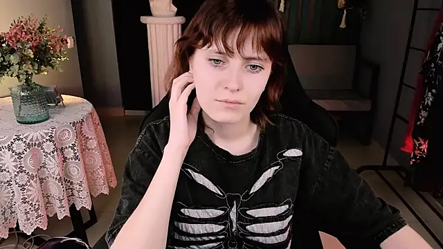 Snapshot of LolaAsmus chatting on 18, 3, 2025 LolaAsmus online show from 18, 3, 2025