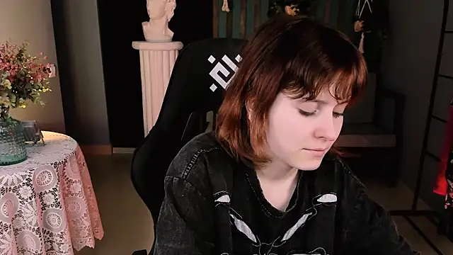 Snapshot of LolaAsmus chatting on 18, 3, 2025 LolaAsmus online show from 18, 3, 2025