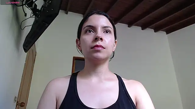 Snapshot of Otilia_Sigrid chatting on 18, 2, 2025 Otilia Sigrid online show from 18, 2, 2025