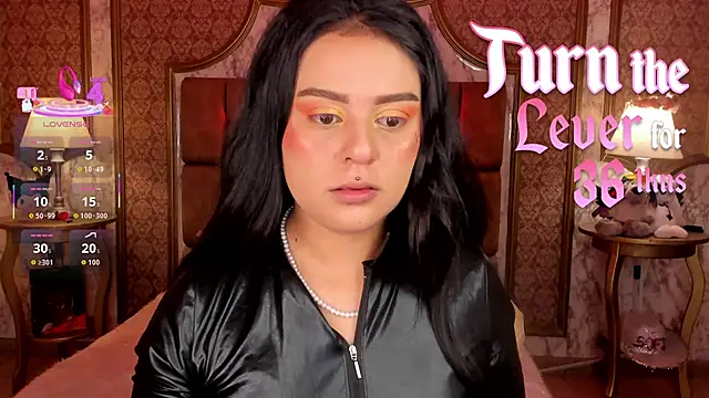 SoffiQueen online show from 17, 1, 2026