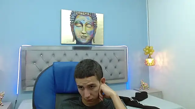 Snapshot of JackSwan18 chatting on 20, 1, 2025 JackSwan18 online show from 20, 1, 2025