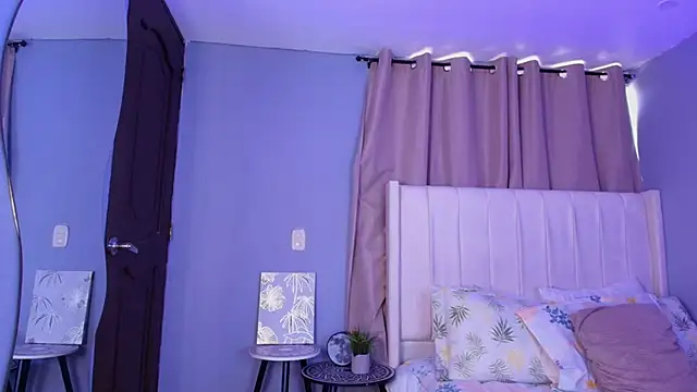 Shenoa1 online show from 3, 11, 2025