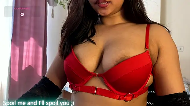 Snapshot of ohh_mona chatting on 8, 3, 2025 ohh mona online show from 8, 3, 2025