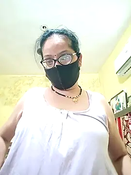 heenage online show from 11, 5, 2026