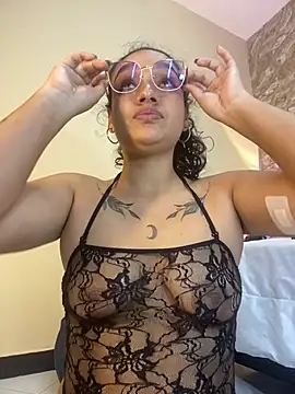 EMILYY FOXY online show from 25, 7, 2026