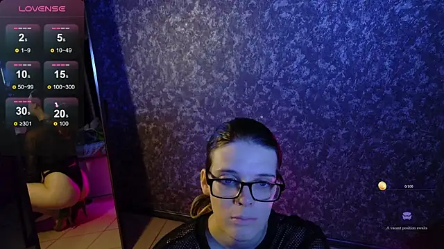 KIKI Krash online show from 18, 7, 2026