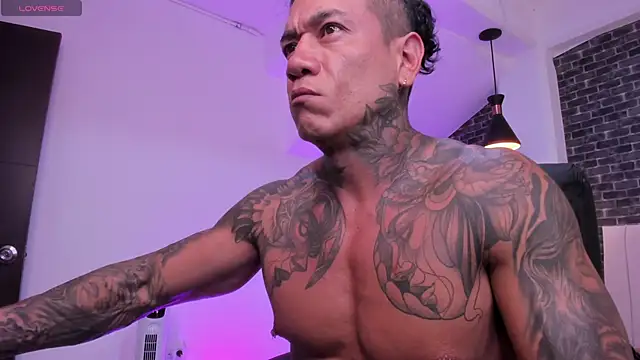 Snapshot of Dantesuarez28 chatting on 17, 2, 2026 Dantesuarez28 online show from 17, 2, 2026