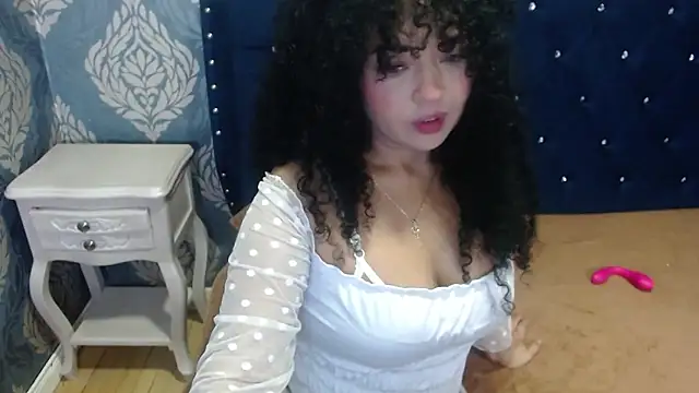Sofiacowperx online show from 24, 10, 2025