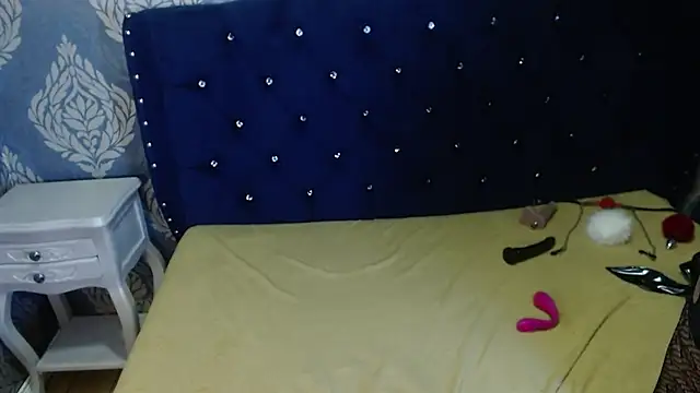 Sofiacowperx online show from 8, 2, 2026