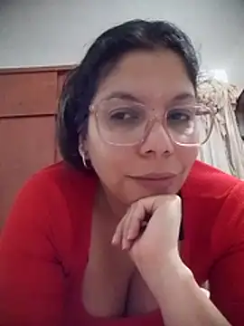 Carliina Soussa online show from 26, 6, 2026
