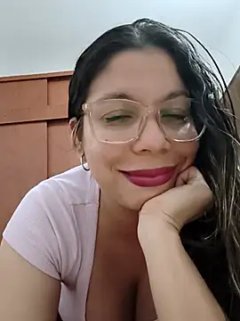 Carliina Soussa online show from 5, 7, 2026