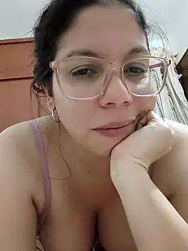 Carliina Soussa online show from 16, 7, 2026