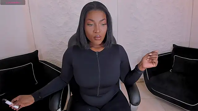 SavannahStorm online show from 27, 6, 2026